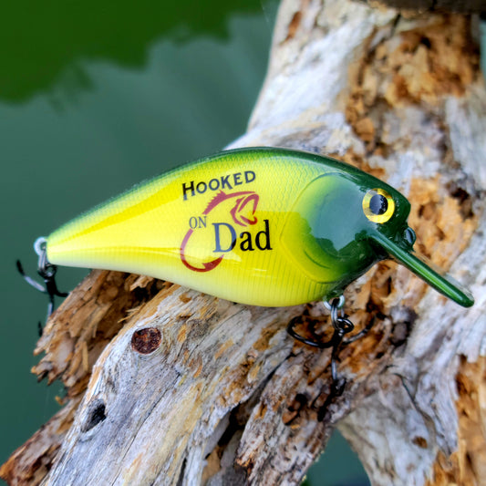 Personalized Fishing Lure: 'Hooked on Dad' Hand-Painted Gift