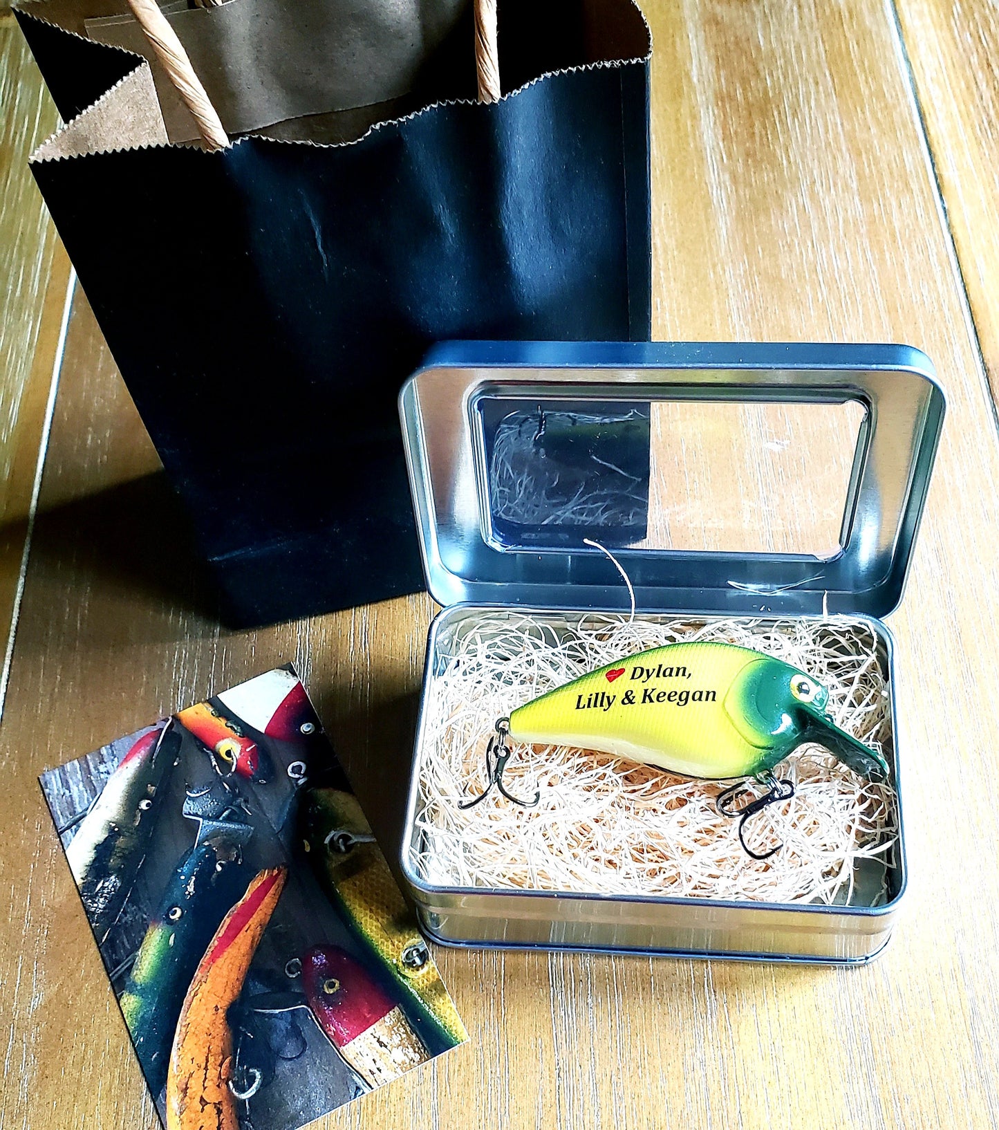 Personalized Fishing Lure: 'Hooked on Dad' Hand-Painted Gift